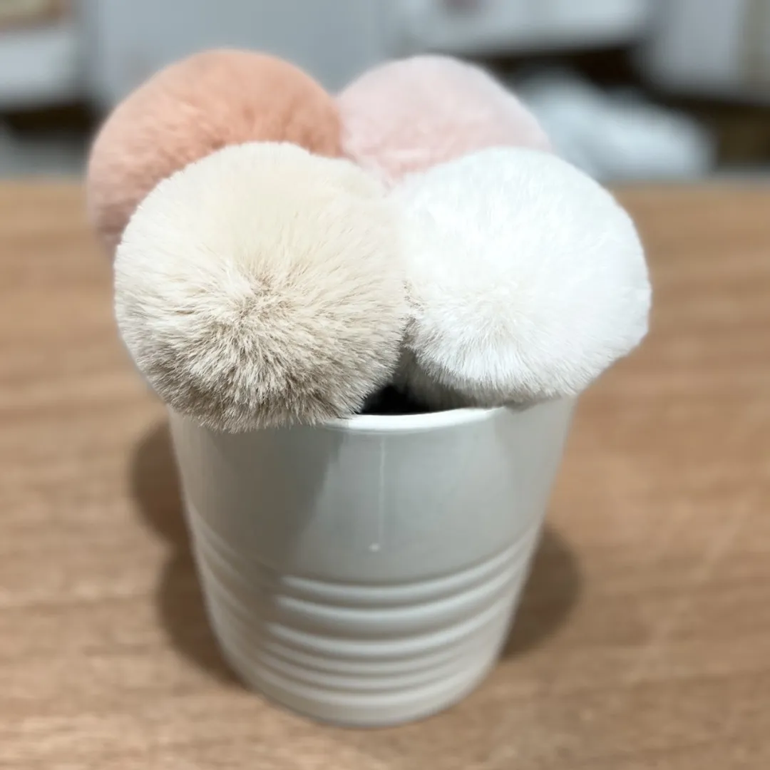 LovaFur 100% Vegan Faux Fur Pom Poms MiniMi